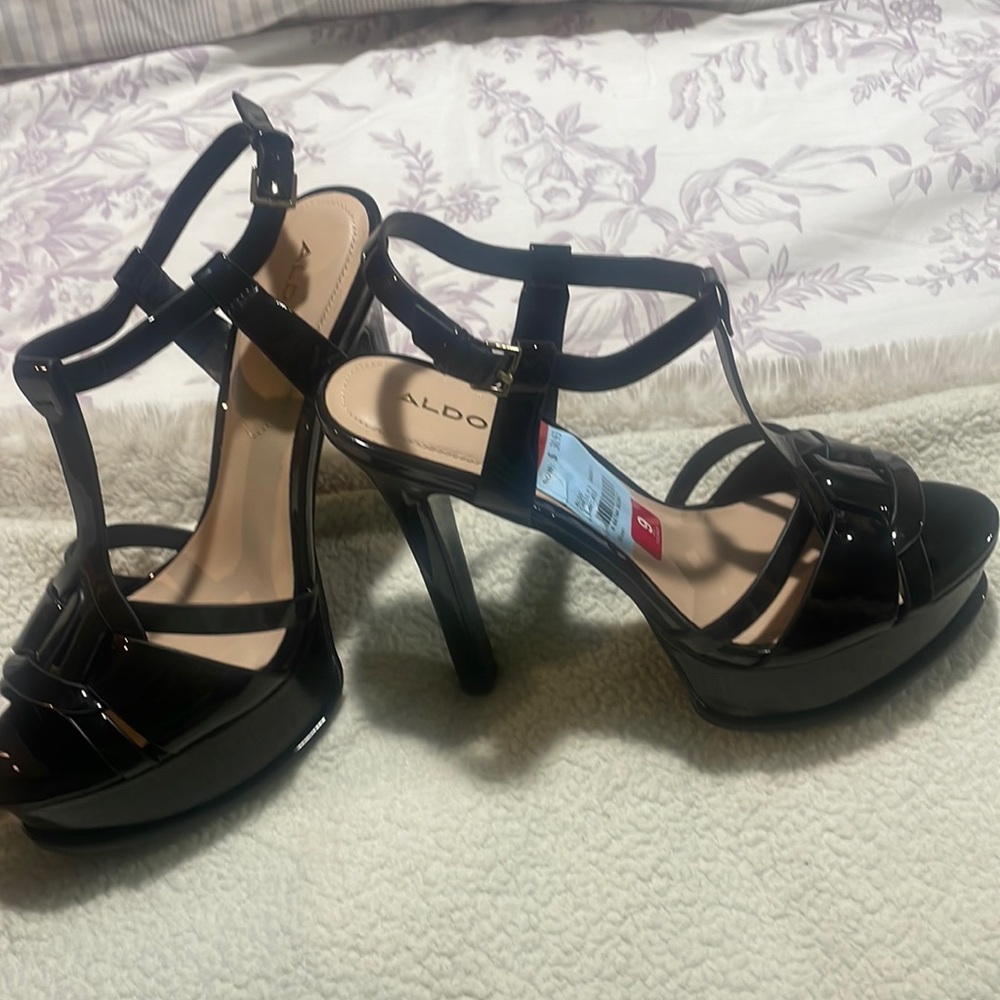 Brand new Aldo heels